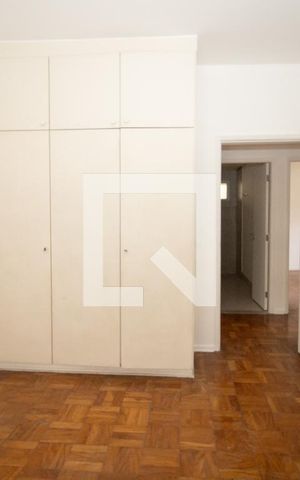 Apartamento à venda com 123m², 4 quartos e 1 vaga Apartamento à venda com 123m², 4 quartos e 1 vagaQuarto 3, Armário