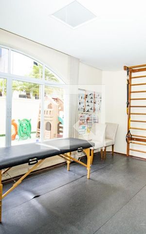 Apartamento à venda com 123m², 4 quartos e 1 vaga Apartamento à venda com 123m², 4 quartos e 1 vagaÁrea comum - Academia
