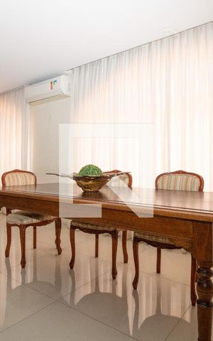 Apartamento à venda com 123m², 4 quartos e 1 vaga Apartamento à venda com 123m², 4 quartos e 1 vagaÁrea comum - Salão de festas