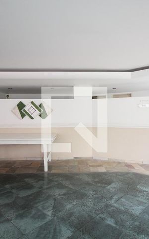 Apartamento à venda com 97m², 3 quartos e 2 vagasÁrea comum - Salão de festas