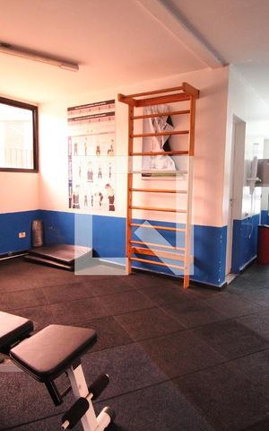 Apartamento à venda com 97m², 3 quartos e 2 vagasÁrea comum - Academia