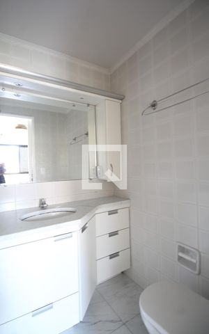 Apartamento à venda com 97m², 3 quartos e 2 vagasBanheiro da Suíte 1