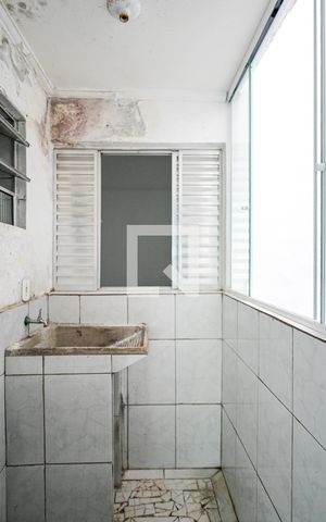 Casa para alugar com 45m², 2 quartos e sem vaga Casa para alugar com 45m², 2 quartos e sem vagaArea de Serviço