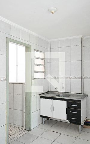 Casa para alugar com 45m², 2 quartos e sem vaga Casa para alugar com 45m², 2 quartos e sem vagaCozinha