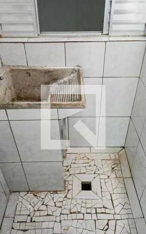 Casa para alugar com 45m², 2 quartos e sem vaga Casa para alugar com 45m², 2 quartos e sem vagaArea de Serviço