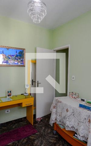Casa à venda com 165m², 3 quartos e 2 vagas Casa à venda com 165m², 3 quartos e 2 vagasQuarto 2
