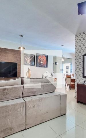 Casa para alugar com 225m², 3 quartos e 5 vagasSala