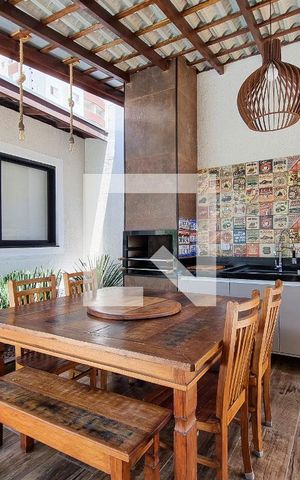 Casa para alugar com 225m², 3 quartos e 5 vagasChurrrasqueira / Piscina