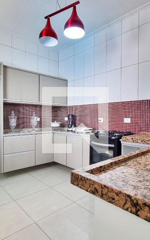 Casa para alugar com 225m², 3 quartos e 5 vagasCozinha