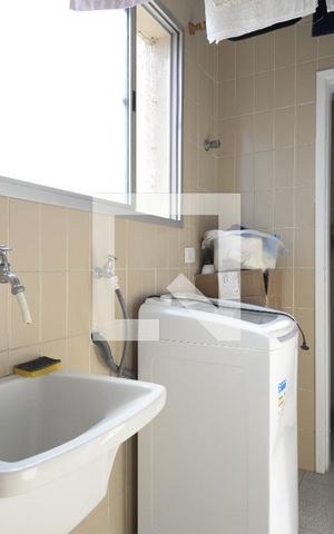 Apartamento à venda com 63m², 2 quartos e 1 vagaÁrea de Serviço