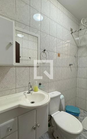 Casa à venda com 150m², 3 quartos e 2 vagasBanheiro
