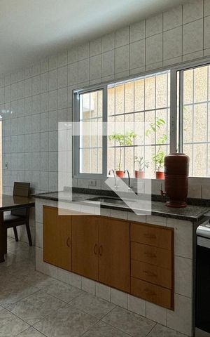 Casa à venda com 150m², 3 quartos e 2 vagasCozinha