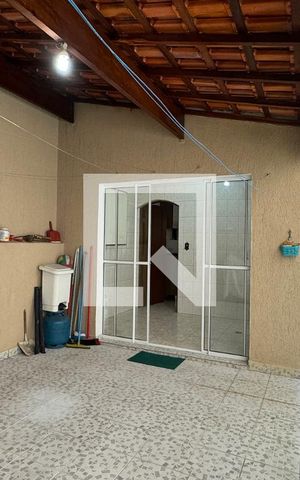 Casa à venda com 150m², 3 quartos e 2 vagasQuintal