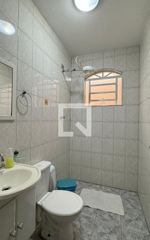 Casa à venda com 150m², 3 quartos e 2 vagasBanheiro