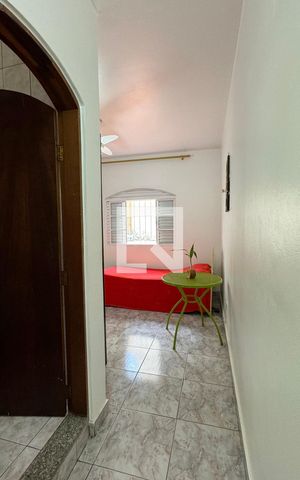 Casa à venda com 150m², 3 quartos e 2 vagasSuíte 1