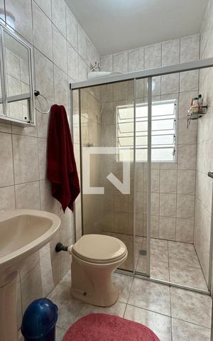 Casa à venda com 150m², 3 quartos e 2 vagasBanheiro da Suíte 1
