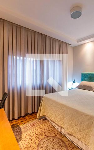 Casa à venda com 231m², 3 quartos e 3 vagas Casa à venda com 231m², 3 quartos e 3 vagasQuarto 3