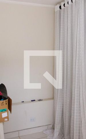 Casa à venda com 210m², 4 quartos e 2 vagas Casa à venda com 210m², 4 quartos e 2 vagasQuarto 4