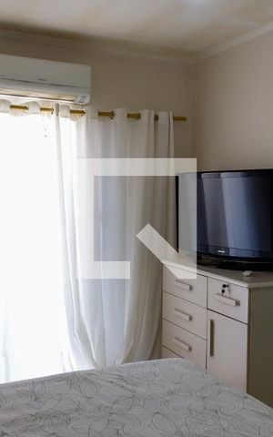 Casa à venda com 210m², 4 quartos e 2 vagas Casa à venda com 210m², 4 quartos e 2 vagasQuarto 3 - Suíte