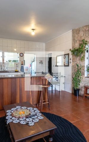 Casa para alugar com 200m², 4 quartos e 4 vagasSala de Estar
