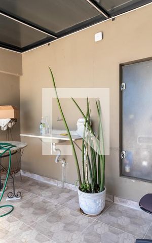 Casa para alugar com 200m², 4 quartos e 4 vagasVaranda