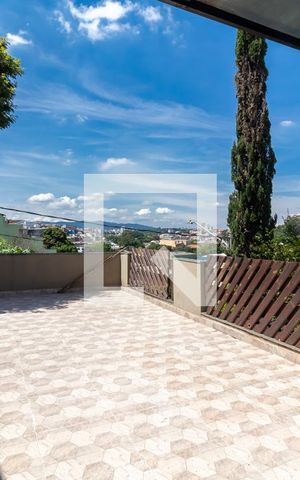 Casa para alugar com 200m², 4 quartos e 4 vagasVaranda