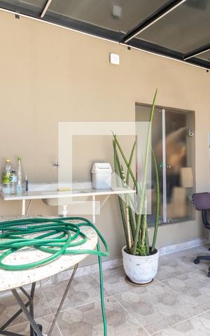 Casa para alugar com 200m², 4 quartos e 4 vagasVaranda