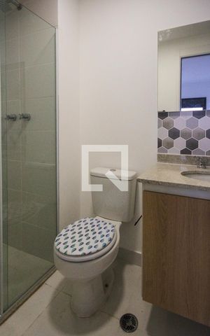 Apartamento para alugar com 30m², 1 quarto e sem vaga Apartamento para alugar com 30m², 1 quarto e sem vagaBanheiro