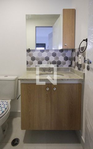 Apartamento para alugar com 30m², 1 quarto e sem vaga Apartamento para alugar com 30m², 1 quarto e sem vagaBanheiro