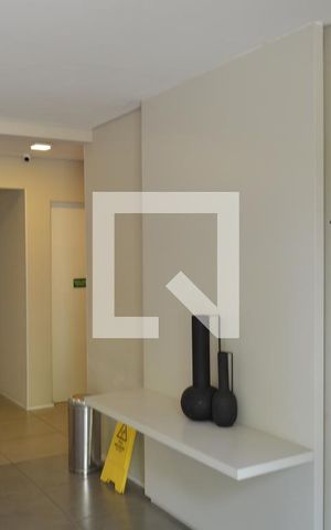 Apartamento à venda com 30m², 1 quarto e sem vagaHall