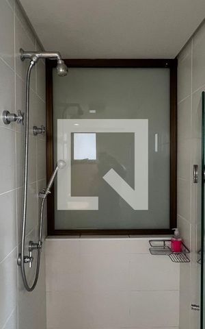 Apartamento para alugar com 54m², 1 quarto e 1 vaga Apartamento para alugar com 54m², 1 quarto e 1 vagaBanheiro da Suíte
