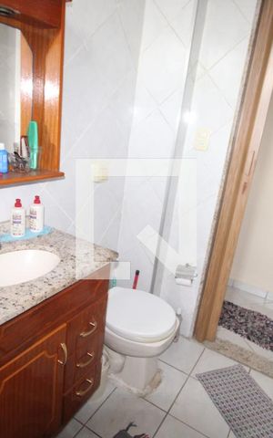 Apartamento para alugar com 65m², 2 quartos e sem vagaBanheiro