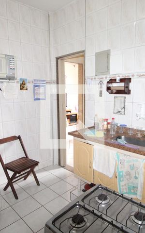 Apartamento para alugar com 65m², 2 quartos e sem vagaCozinha