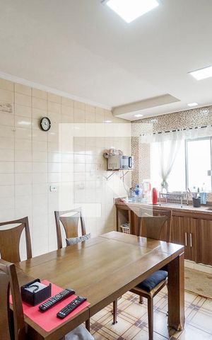 Casa à venda com 465m², 7 quartos e 8 vagas Casa à venda com 465m², 7 quartos e 8 vagasCozinha