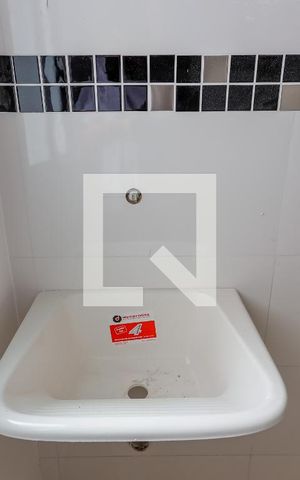 Apartamento para alugar com 37m², 2 quartos e sem vaga Apartamento para alugar com 37m², 2 quartos e sem vagaÁrea de Serviço