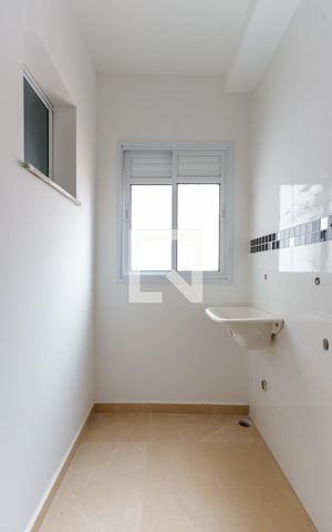 Apartamento para alugar com 37m², 2 quartos e sem vaga Apartamento para alugar com 37m², 2 quartos e sem vagaÁrea de Serviço