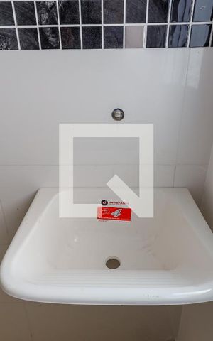 Apartamento para alugar com 37m², 2 quartos e 1 vaga Apartamento para alugar com 37m², 2 quartos e 1 vagaÁrea de Serviço