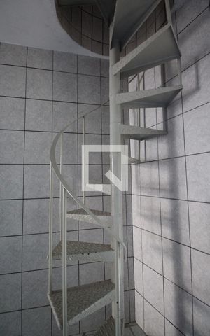 Casa à venda com 196m², 3 quartos e 2 vagasGaragem