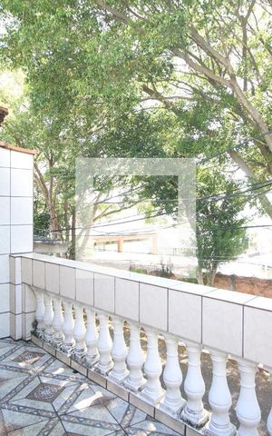 Casa à venda com 196m², 3 quartos e 2 vagasVaranda
