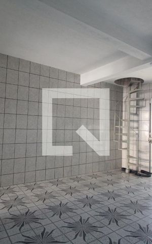 Casa à venda com 196m², 3 quartos e 2 vagasGaragem