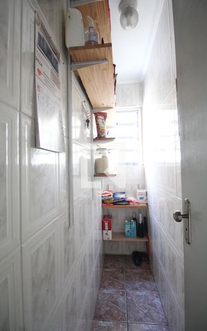 Casa à venda com 196m², 3 quartos e 2 vagasDespensa