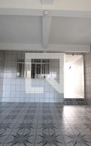 Casa à venda com 196m², 3 quartos e 2 vagasGaragem