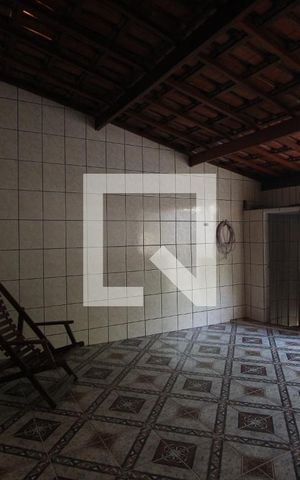Casa à venda com 196m², 3 quartos e 2 vagasVaranda