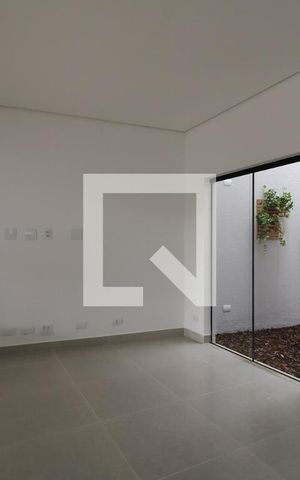 Casa à venda com 190m², 3 quartos e 4 vagasSala