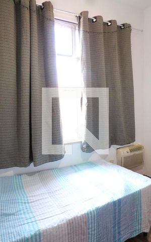 Casa à venda com 374m², 5 quartos e 2 vagasSuíte