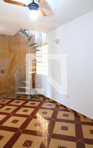 Casa à venda com 374m², 5 quartos e 2 vagasSala de estar