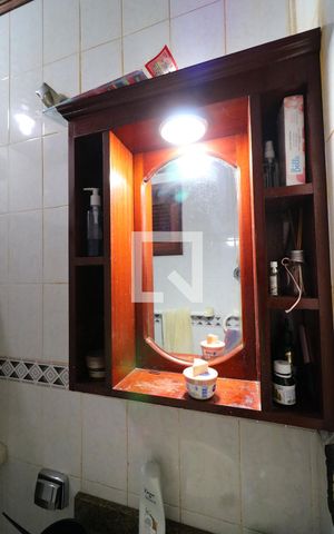 Casa à venda com 374m², 5 quartos e 2 vagasBanheiro Suíte