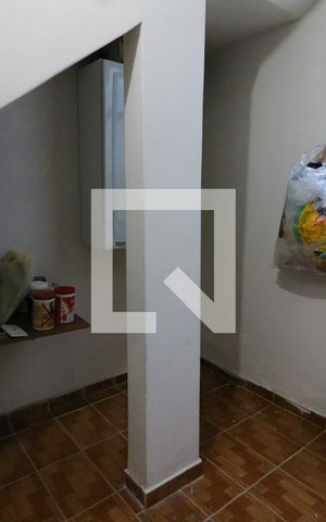 Casa à venda com 374m², 5 quartos e 2 vagasQuarto de Serviço