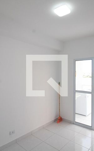 Studio para alugar com 30m², 1 quarto e 1 vaga Studio para alugar com 30m², 1 quarto e 1 vagaSala