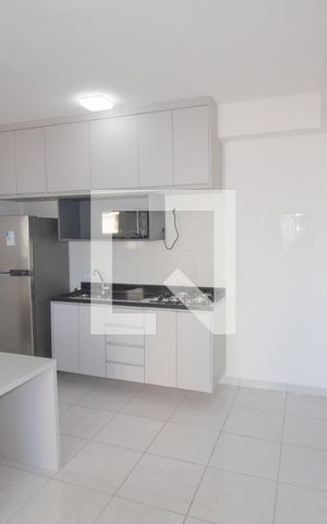 Studio para alugar com 30m², 1 quarto e 1 vaga Studio para alugar com 30m², 1 quarto e 1 vagaSala